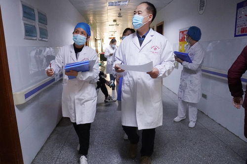 中南大学湘雅二医院张洪文教授来会昌县人民医院帮扶指导